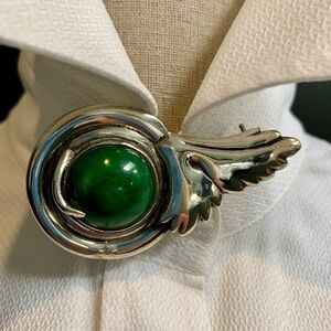 Vintage  Mexico Sterling Silver with Green Stone Brooch